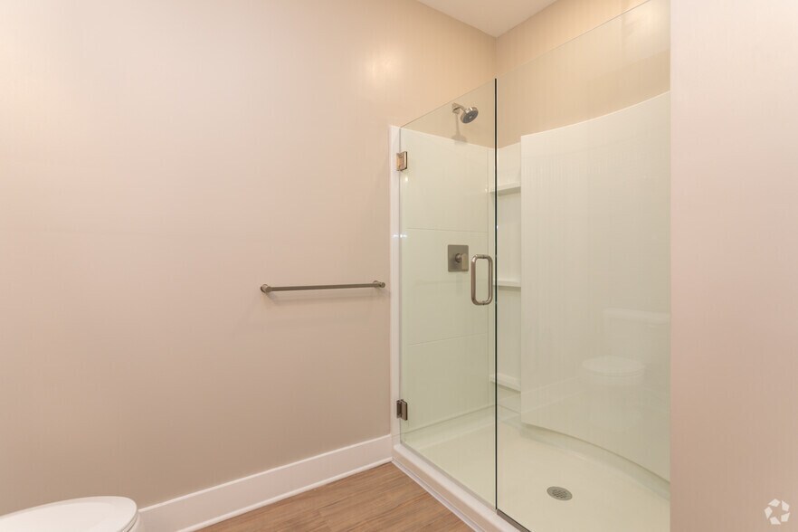 More Photos Of 222 S Main St, Mooresville Apartments For Lease