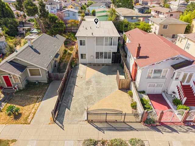 More Photos Of 1226 Haskell St, Berkeley Multifamily For Sale