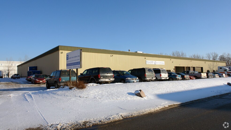 More Photos Of 7373 S Lockwood Ave, Bedford Park Warehouse For Sale