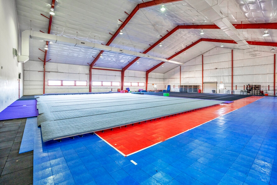 More Photos Of 500 Friday Rd, Cocoa Sports And Entertainment For Sale