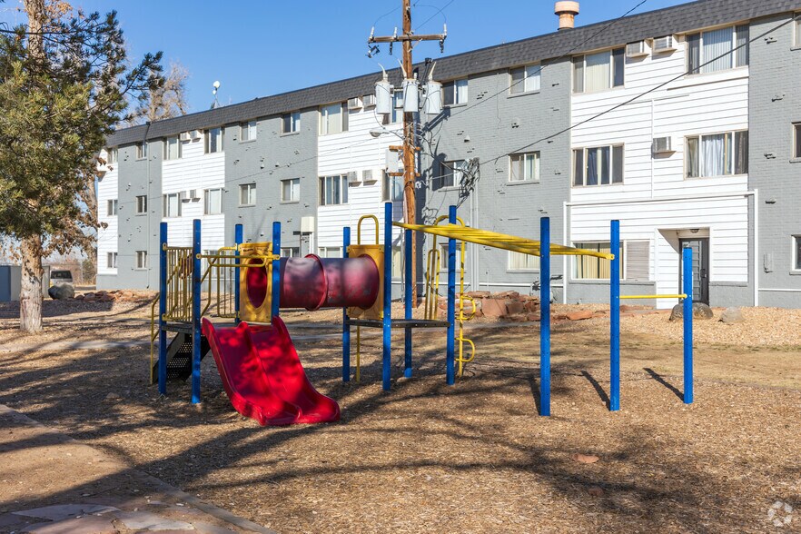 More Photos Of 10785 E Exposition Ave, Aurora Apartments For Sale