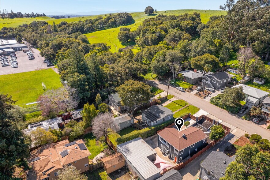 More Photos Of 8124 Greenly Dr, Oakland Apartments For Sale