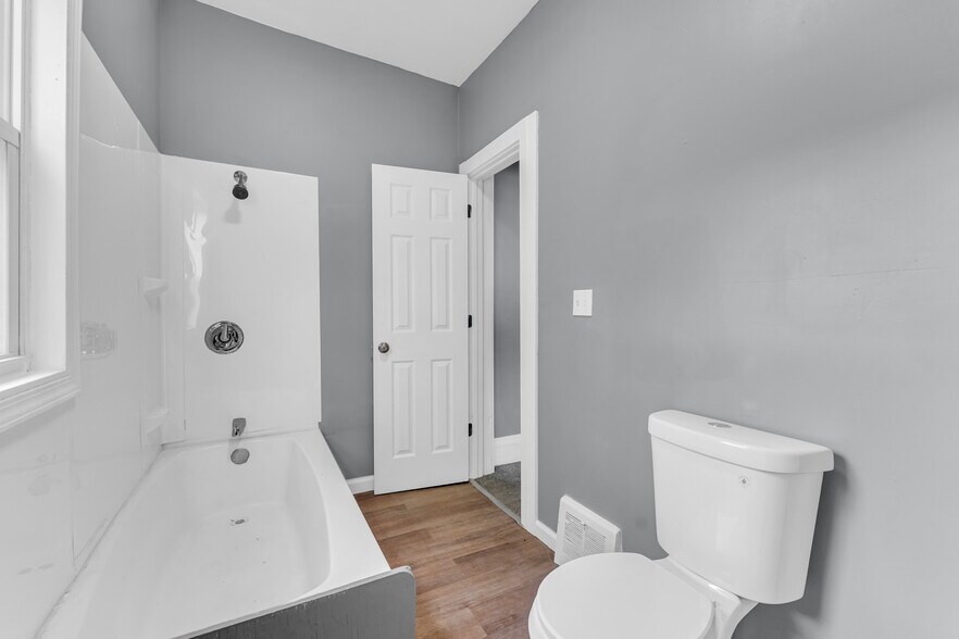 More Photos Of 6415 Gertrude Ave, Cleveland Apartments For Sale