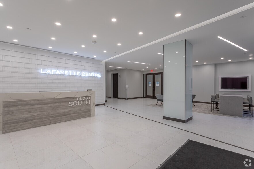 More Photos Of 1120 20th St NW, Washington Office For Lease