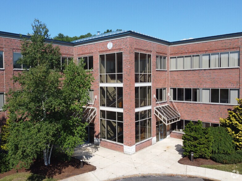 More Photos Of 15 Rye St, Portsmouth Office For Lease