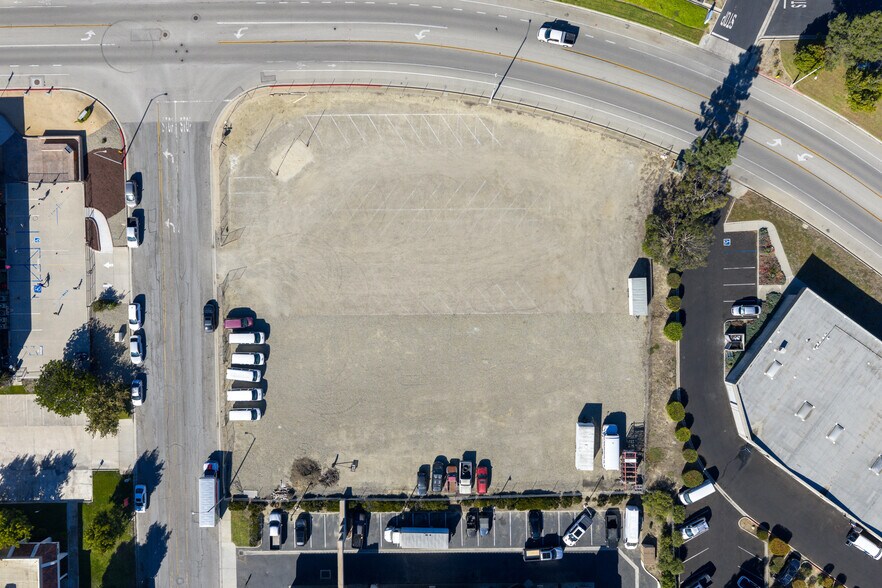 More Photos Of Market Street @ Walter Street, Ventura Land For Sale