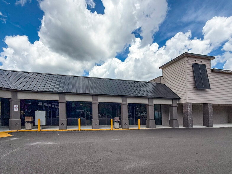 Primary Photo Of 5150 Timuquana Rd, Jacksonville General Retail For Lease