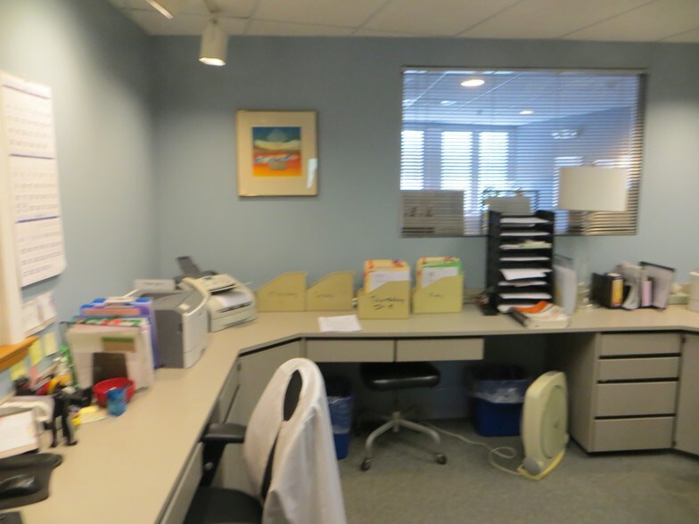 More Photos Of 222 Schanck Rd, Freehold Medical For Lease