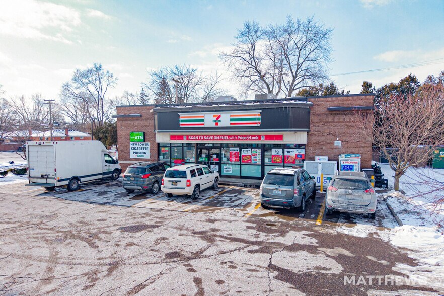 More Photos Of 3850 Monroe St, Dearborn Convenience Store For Sale