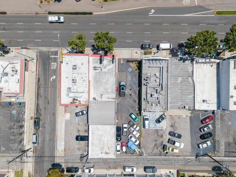 More Photos Of 17007-17009 Hawthorne Blvd, Lawndale Storefront Retail Office For Sale