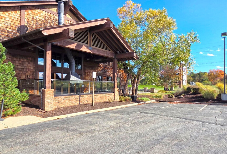 More Photos Of 1 Rockingham Row, Princeton Restaurant For Lease