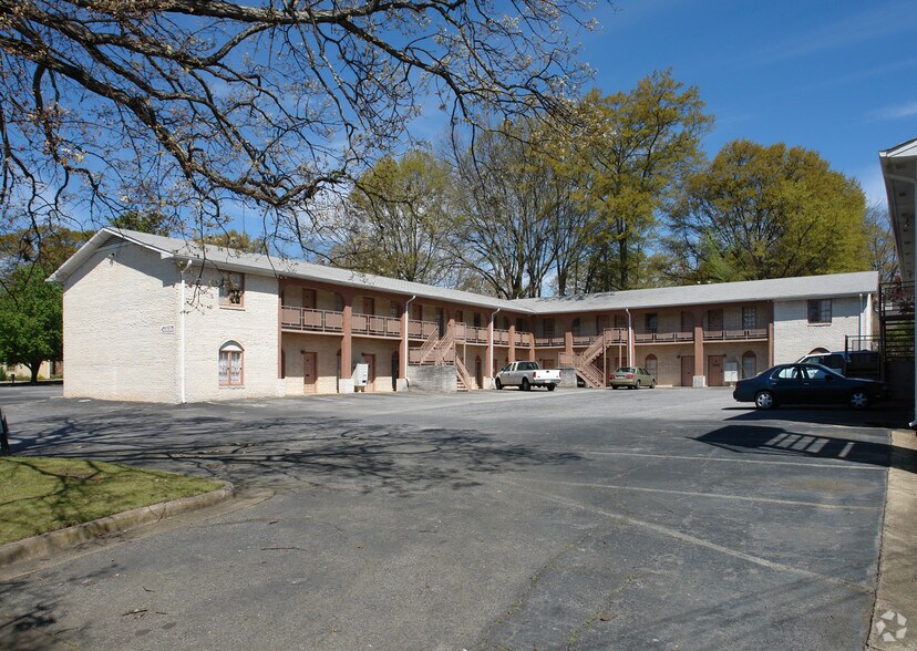 Primary Photo Of 1561 Virginia Ave, Atlanta Office For Lease