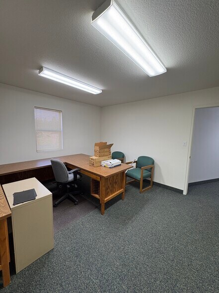 More Photos Of 1380 E Aultman St, Ely Office For Sale