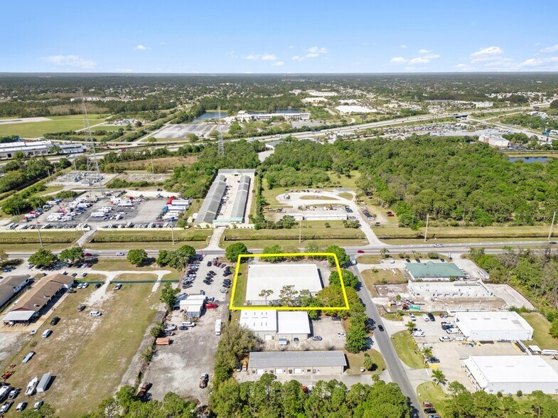 More Photos Of 6175 Babcock St SE, Palm Bay Freestanding For Lease