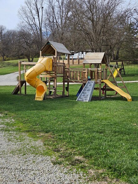 More Photos Of 36026 Jewell Ct, Earlham Land For Sale