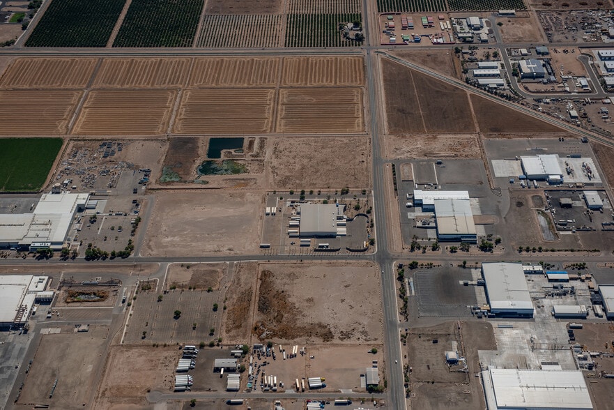 More Photos Of 3550 E 40th St, Yuma Industrial For Sale