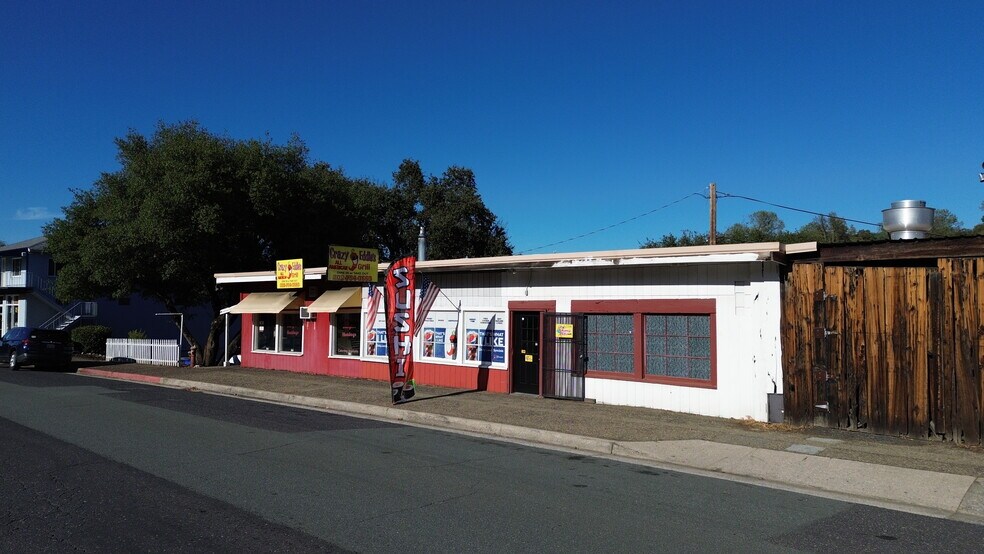 More Photos Of 309-317 St. Charles St, San Andreas Flex For Sale