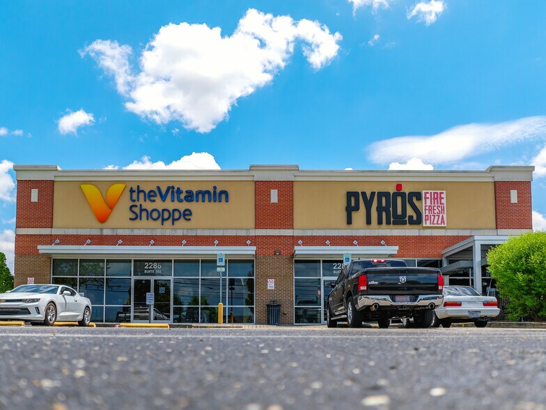 More Photos Of 2286 N Germantown Pky, Cordova Freestanding For Sale