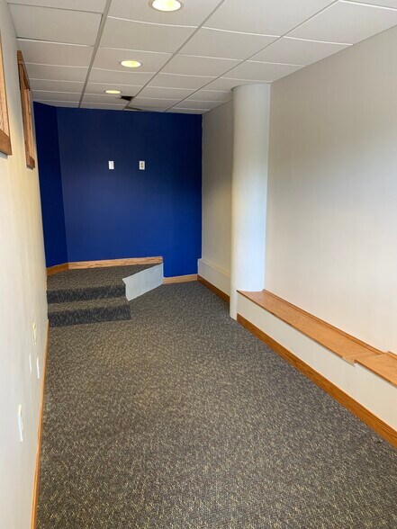 More Photos Of 5309-5325 S Lyndale Ave, Minneapolis Unknown For Lease