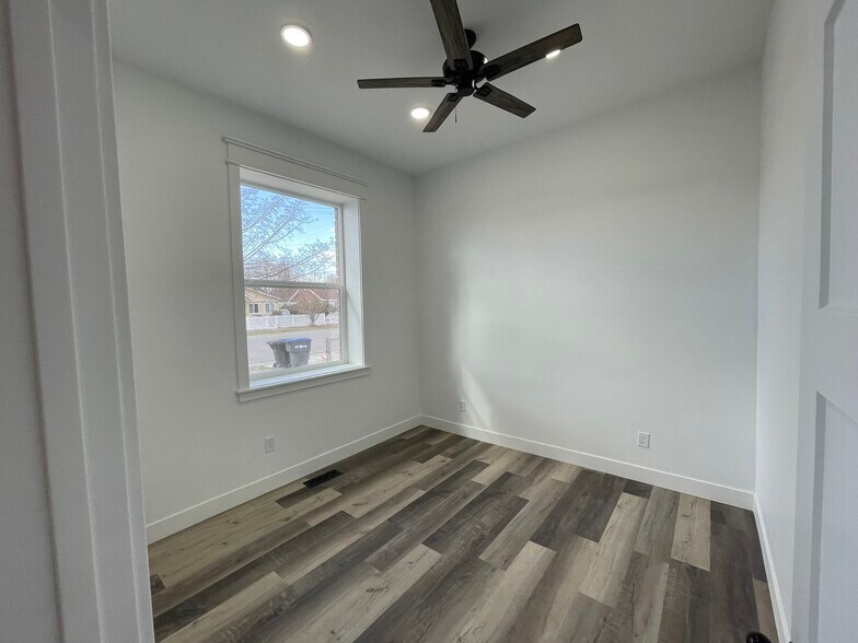 More Photos Of 475 800 w, Provo Multifamily For Sale