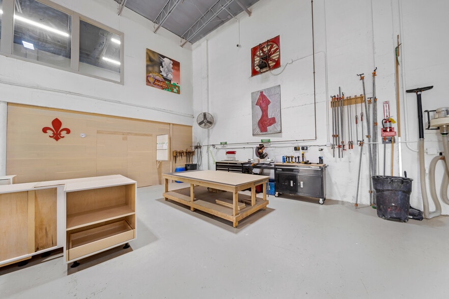 More Photos Of 3141 NW 40th St, Miami Warehouse For Sale