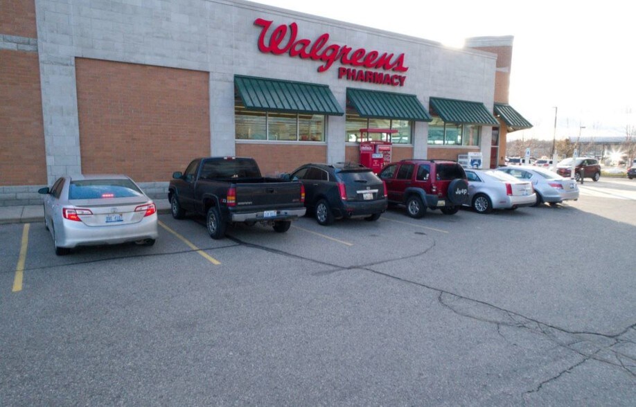 More Photos Of 6649 W Main St, Kalamazoo Convenience Store For Sale