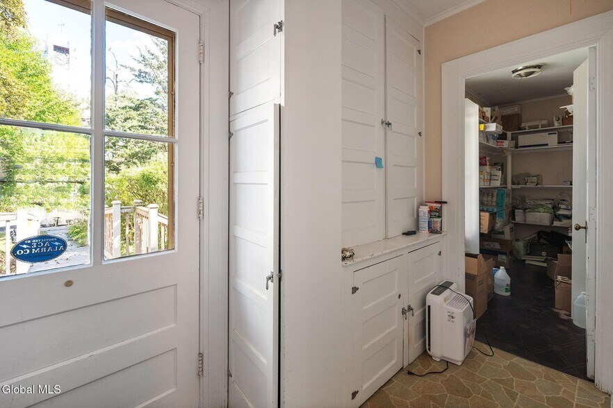 More Photos Of 1214 Union St, Schenectady Medical For Sale