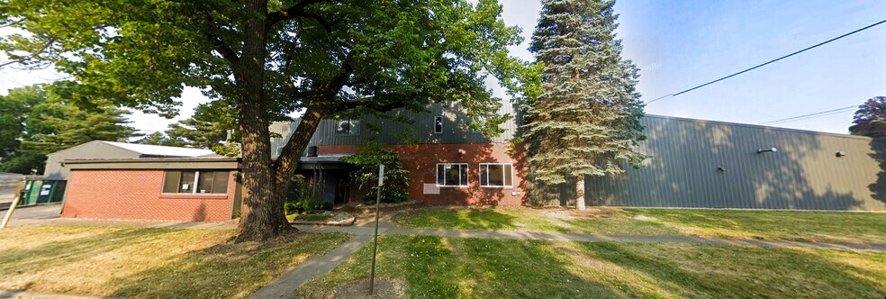 More Photos Of 403 S Jefferson St, Sturgis Manufacturing For Lease