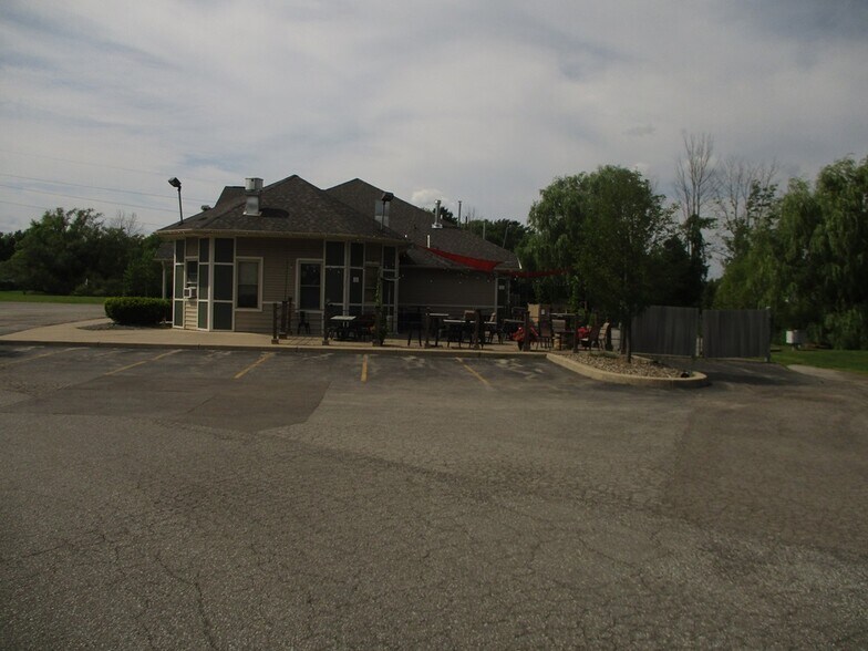 More Photos Of 1192 Manitou Rd, Hilton Freestanding For Lease