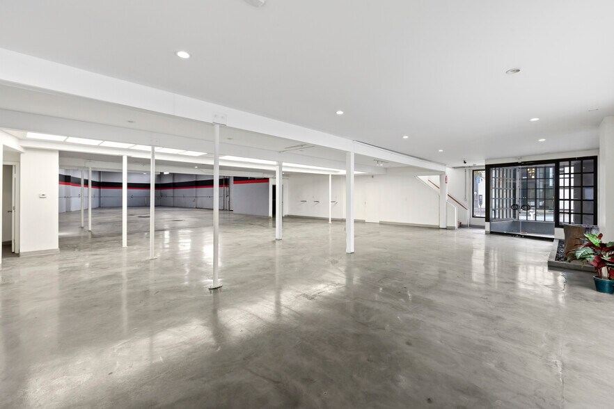 More Photos Of 55 Potrero Ave, San Francisco Showroom For Lease
