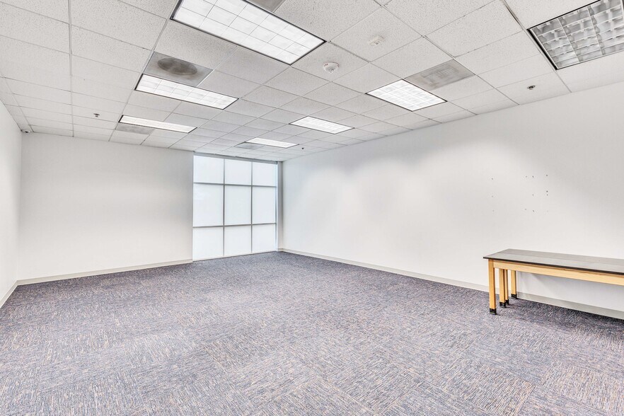 More Photos Of 9100 Hwy 290 E, Austin Research And Development For Sale