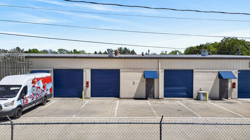 More Photos Of 4942 Catherine St, Montgomery Land For Lease