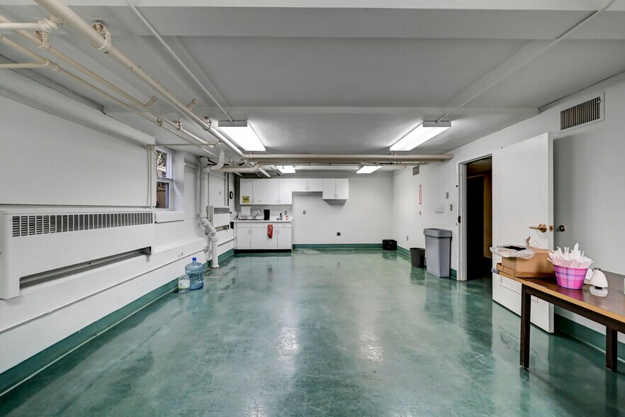 More Photos Of 301 Delaware Ave, Olyphant Office For Sale