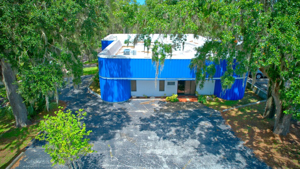 More Photos Of 614 E Jefferson St, Brooksville Office For Sale