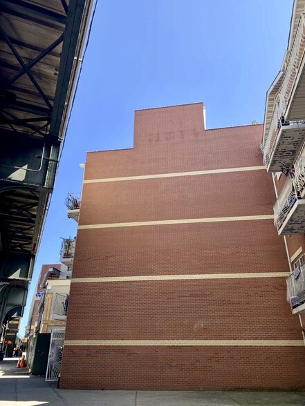 More Photos Of 52-12 Roosevelt Ave, Woodside Apartments For Sale