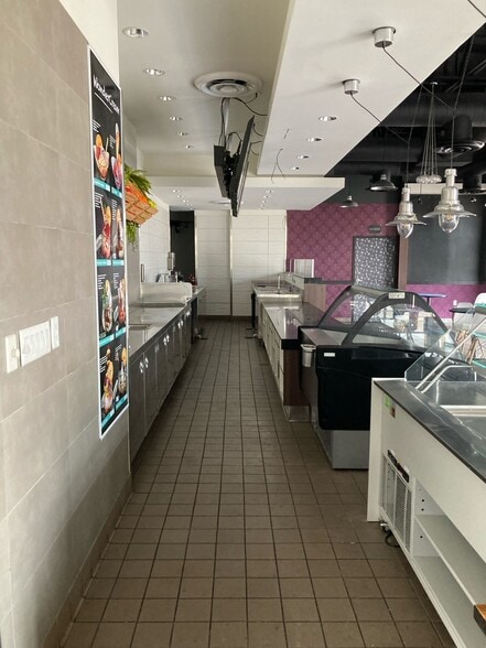 More Photos Of 19010-19074 Gulf Fwy, Friendswood Unknown For Lease