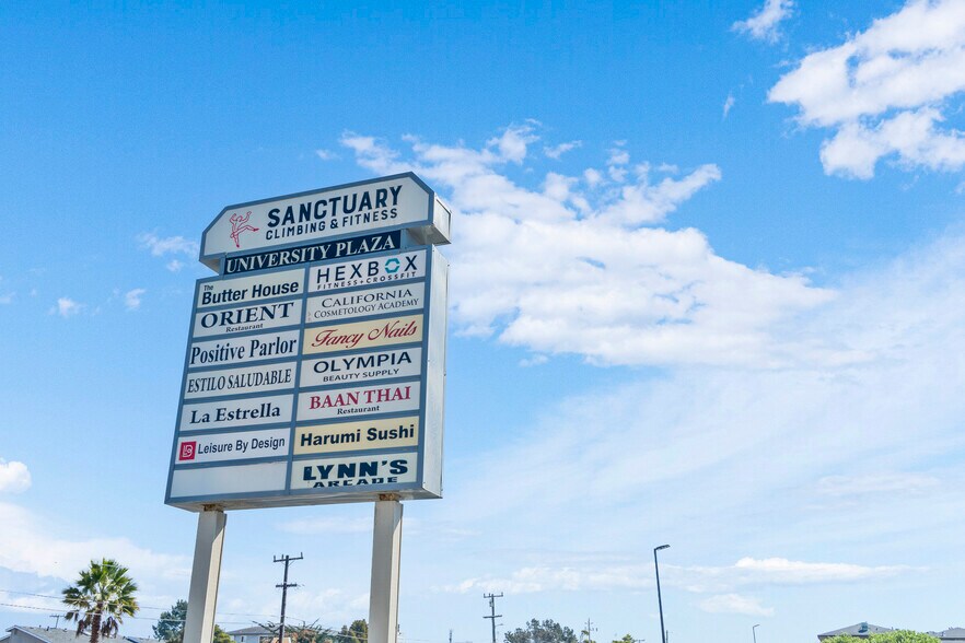 More Photos Of 1760 Fremont Blvd, Seaside Unknown For Lease