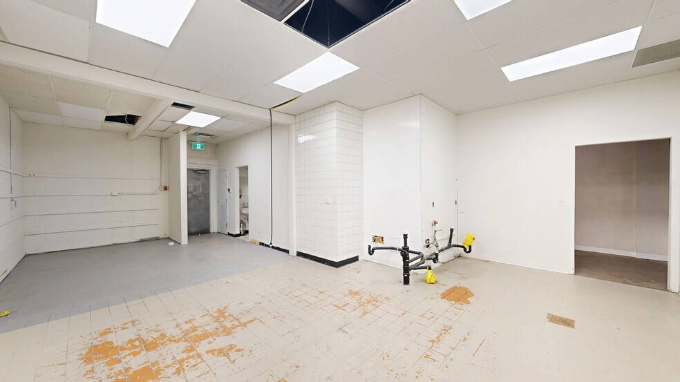 More Photos Of 4810 50 st, Stettler Flex For Lease