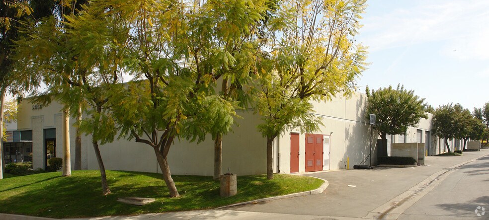 More Photos Of 2950 Saturn St, Brea Unknown For Lease