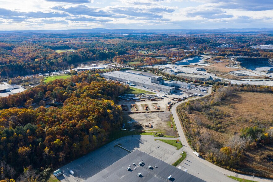 More Photos Of 5 Distribution Center Cir, Littleton Land For Lease