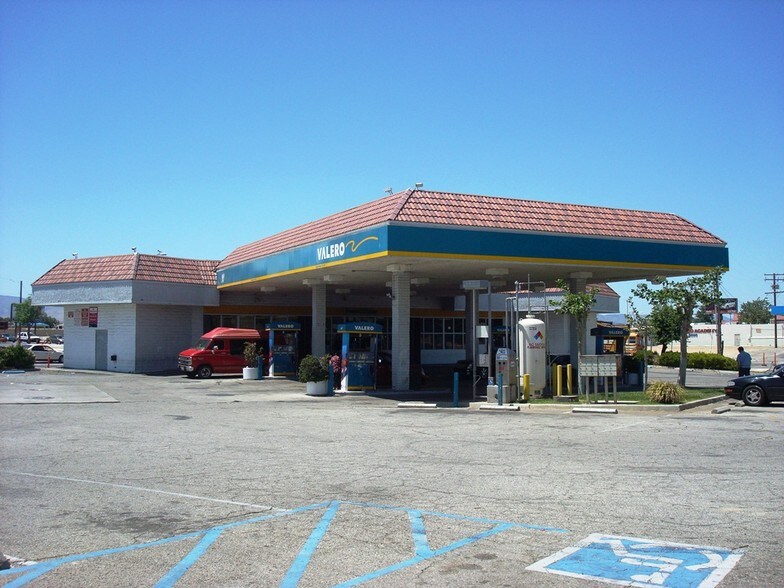 More Photos Of 101-137 E Avenue J, Lancaster Unknown For Lease