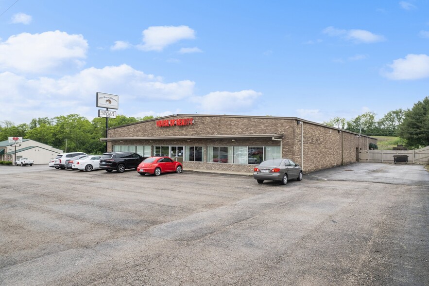 Primary Photo Of 470 Tucker Dr, Maysville Storefront Retail Office For Sale