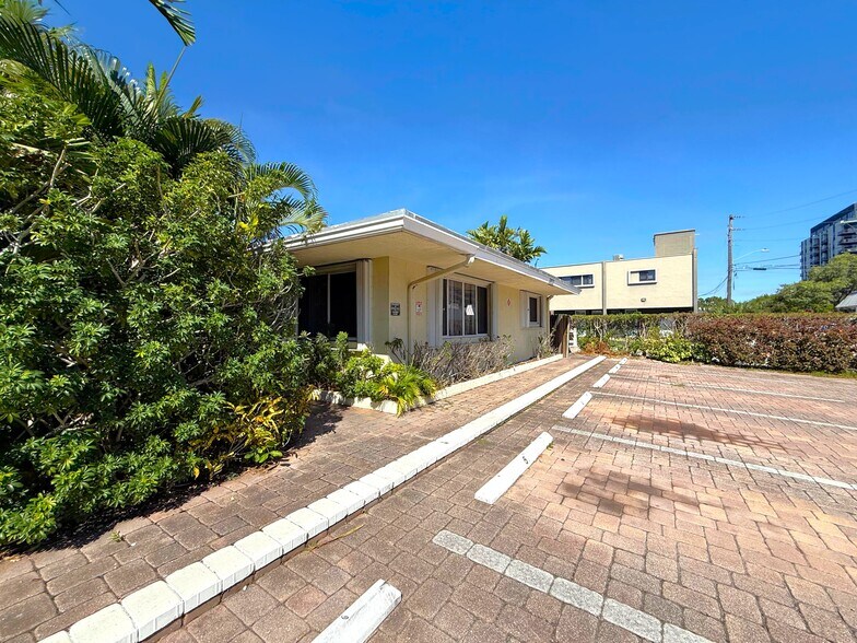 More Photos Of 3031 NE 21st Ave, Fort Lauderdale Apartments For Sale