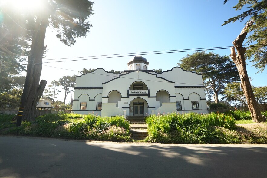 More Photos Of 496 6th St, Montara Office Residential For Sale