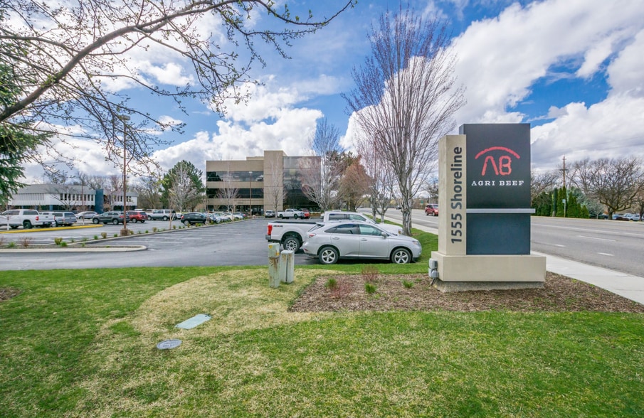 More Photos Of 1555 Shoreline Dr, Boise Office For Lease