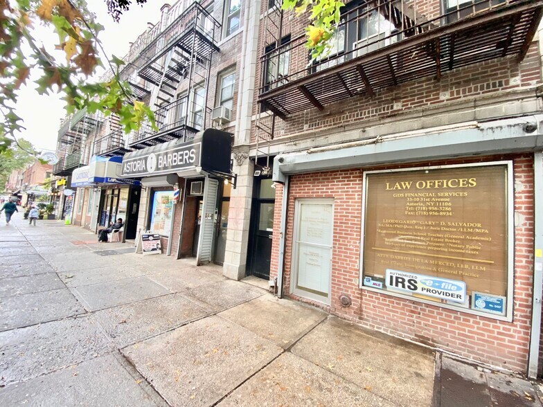 Primary Photo Of 3310 31st Ave, Astoria Storefront Retail Residential For Lease