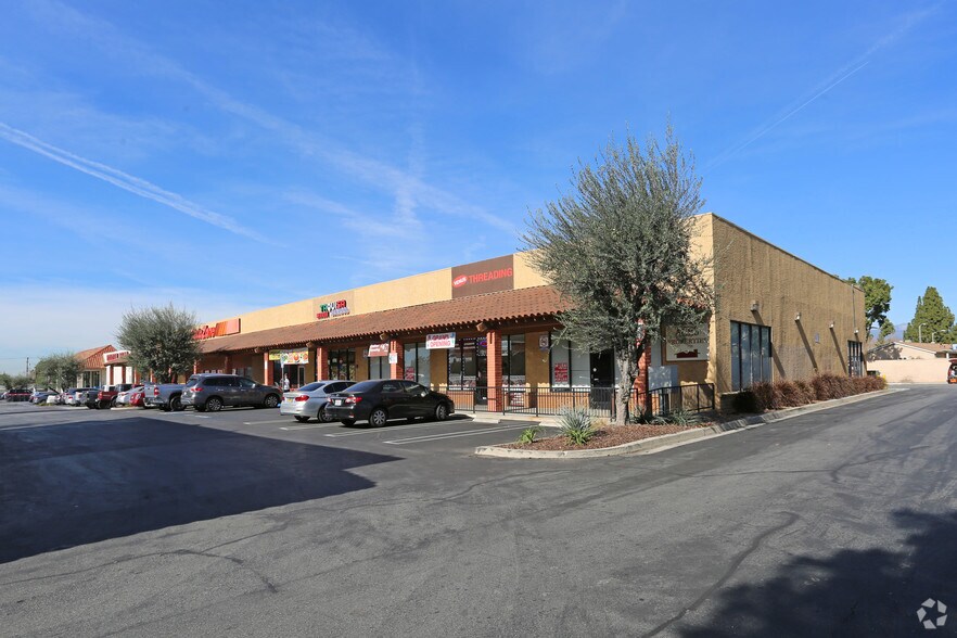 Primary Photo Of 1027-1047 E Amar Rd, West Covina General Retail For Lease