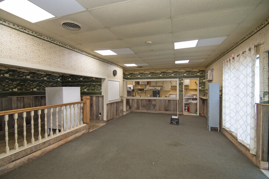 More Photos Of 1931 Alta Dr, Alderson General Retail For Sale