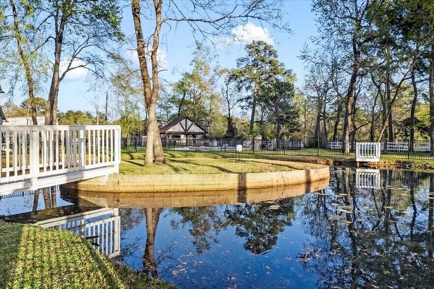 More Photos Of 8811 West Ln, Magnolia Office For Sale