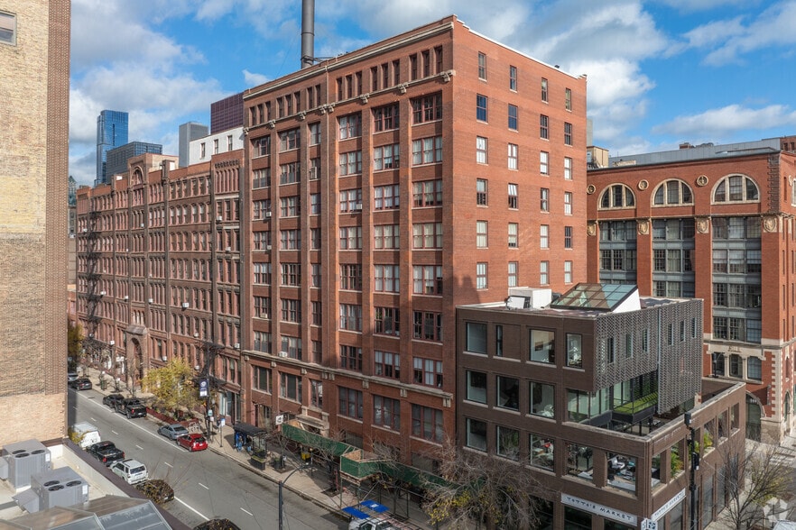 Primary Photo Of 727 S Dearborn St, Chicago Apartments For Sale